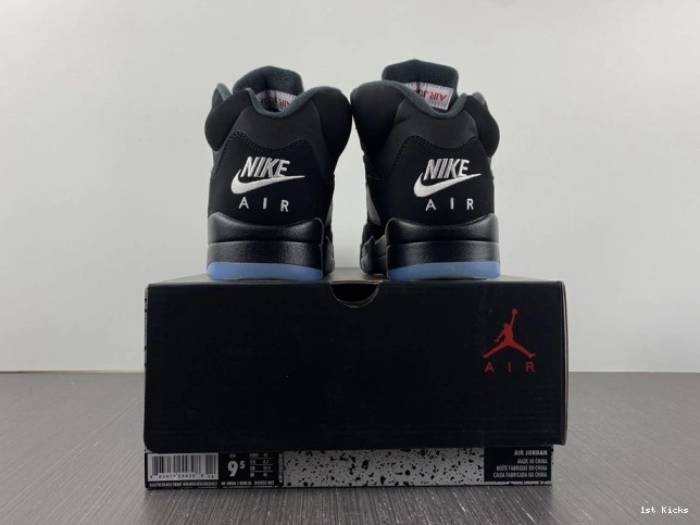 Metallic Jordan 5 (2016) Black Retro 845035-003 0809